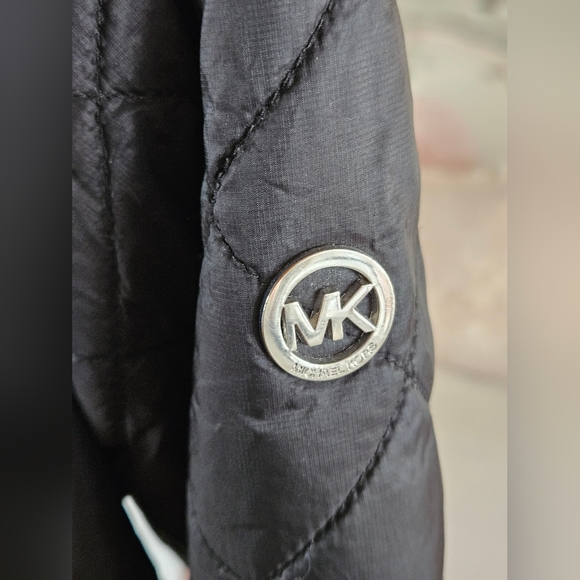 Michael Kors Black Quilted Puffer Jacket - Picture 6 of 12